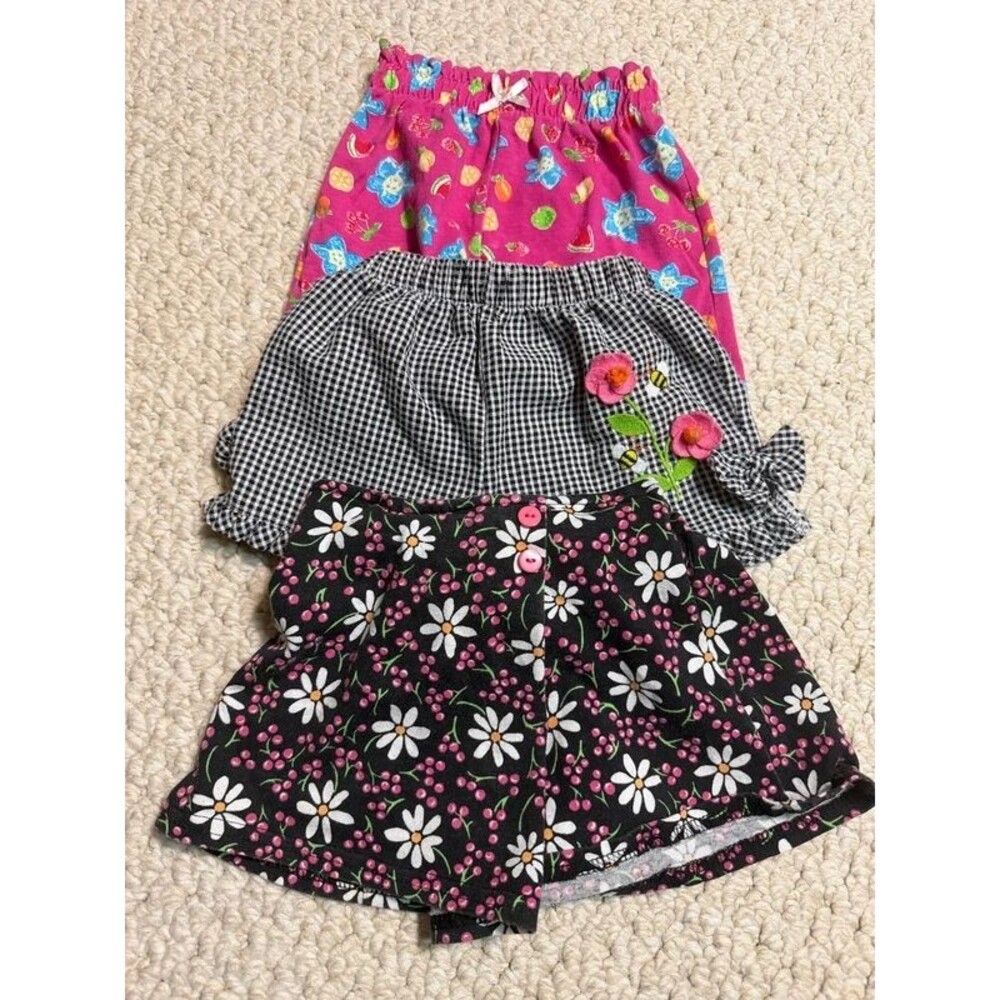 (3) vintage girls gingham floral fruit shorts